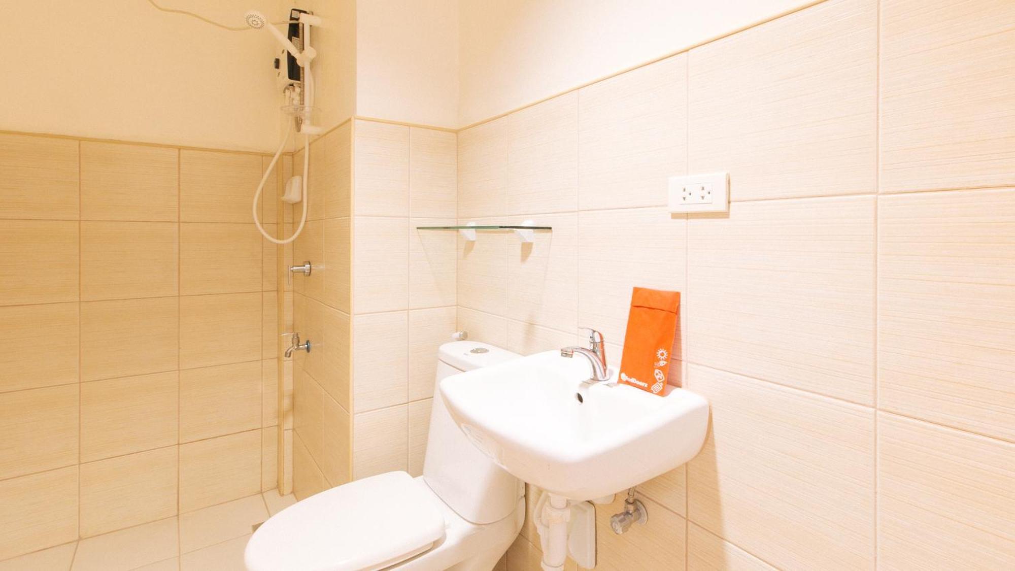 Reddoorz Plus At Alpina Heights Paranaque Paranaque City 외부 사진