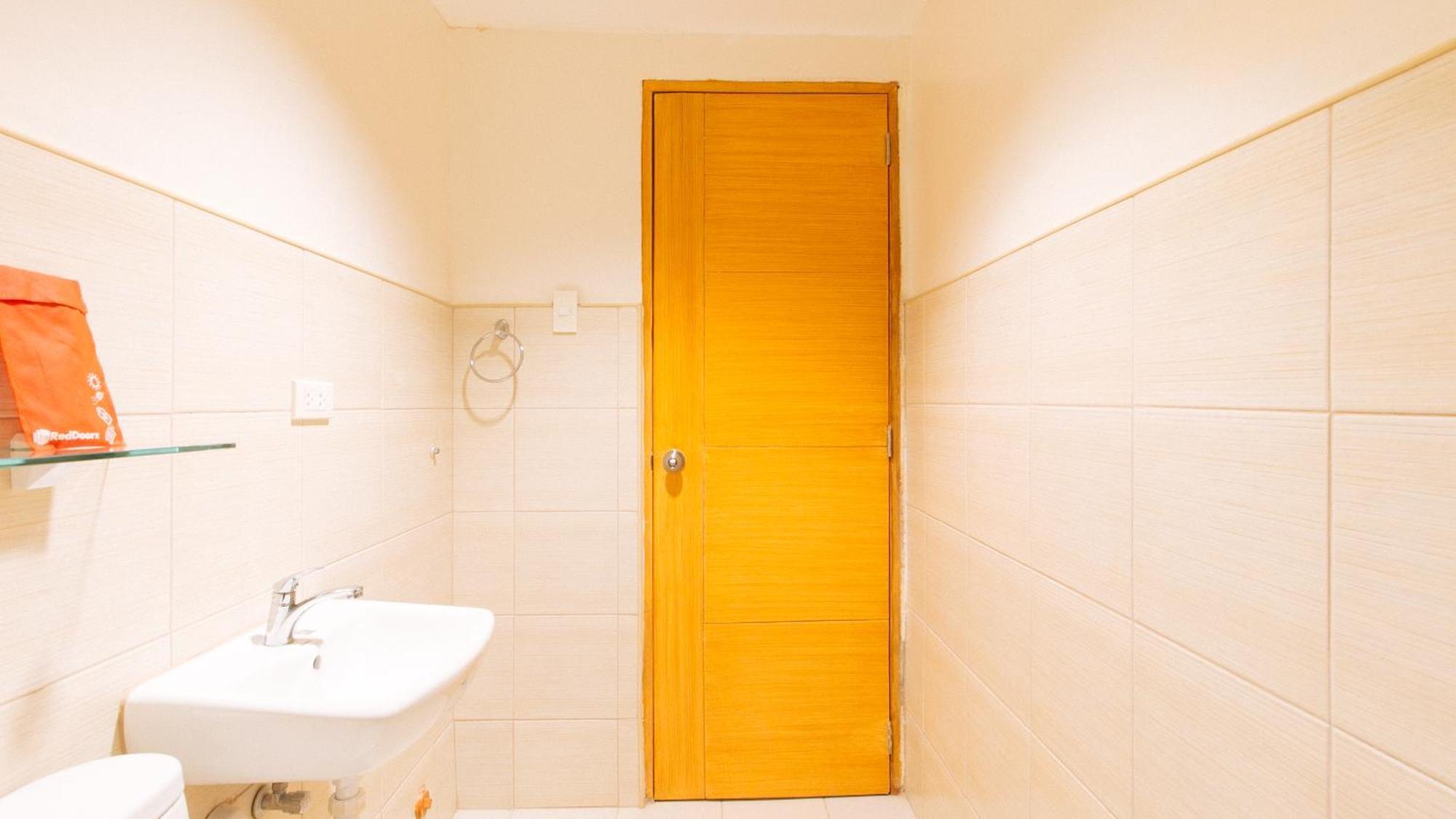 Reddoorz Plus At Alpina Heights Paranaque Paranaque City 외부 사진
