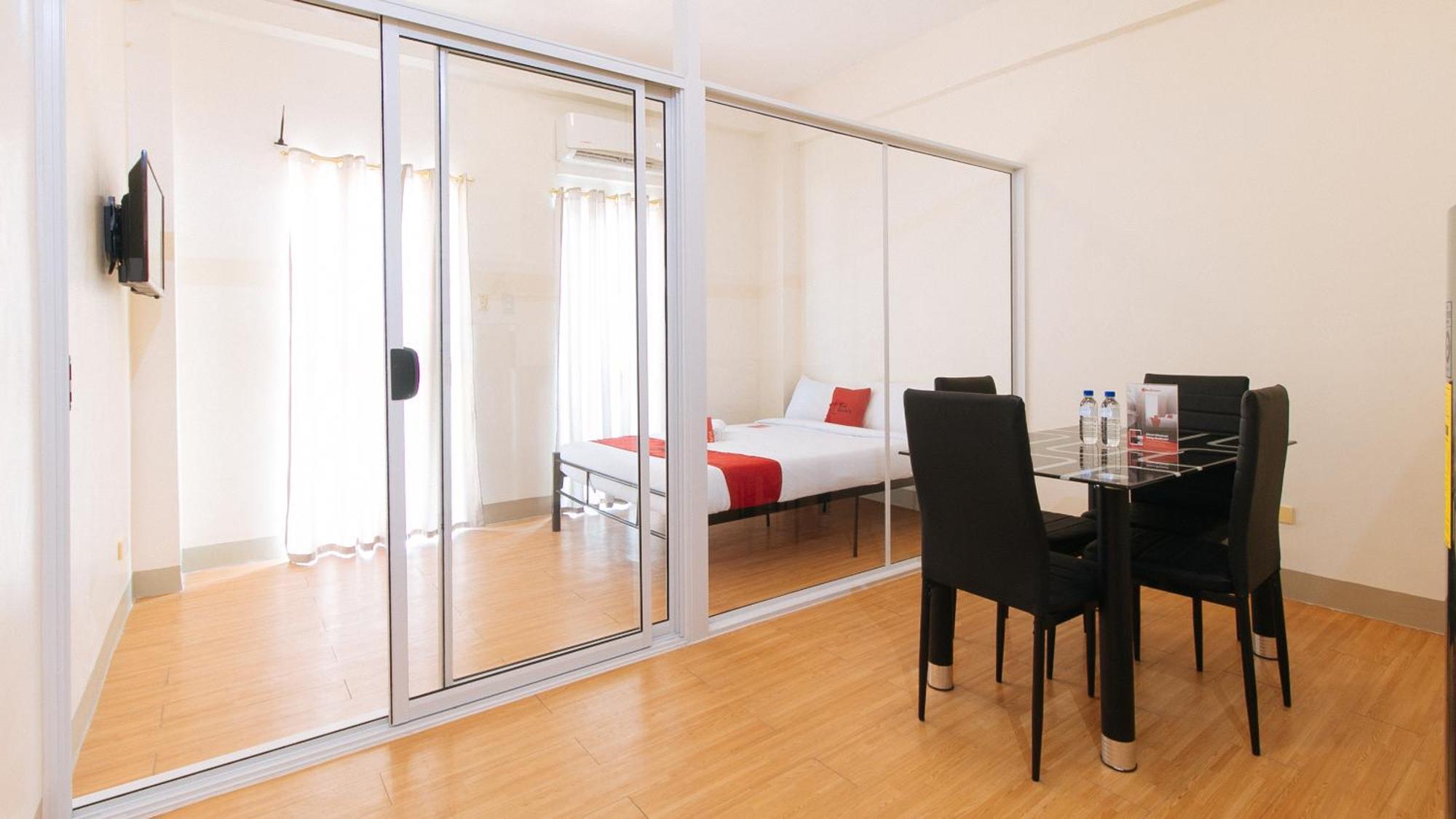 Reddoorz Plus At Alpina Heights Paranaque Paranaque City 외부 사진
