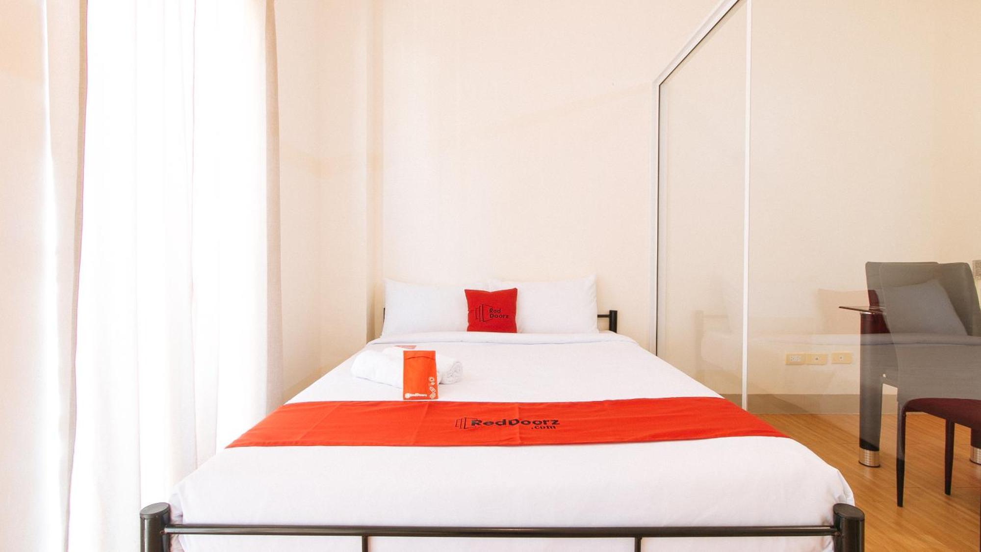 Reddoorz Plus At Alpina Heights Paranaque Paranaque City 외부 사진
