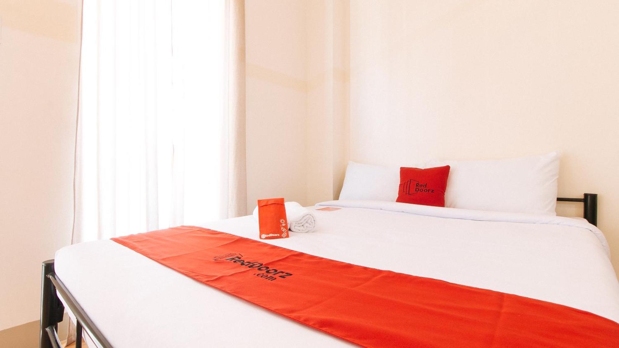 Reddoorz Plus At Alpina Heights Paranaque Paranaque City 외부 사진
