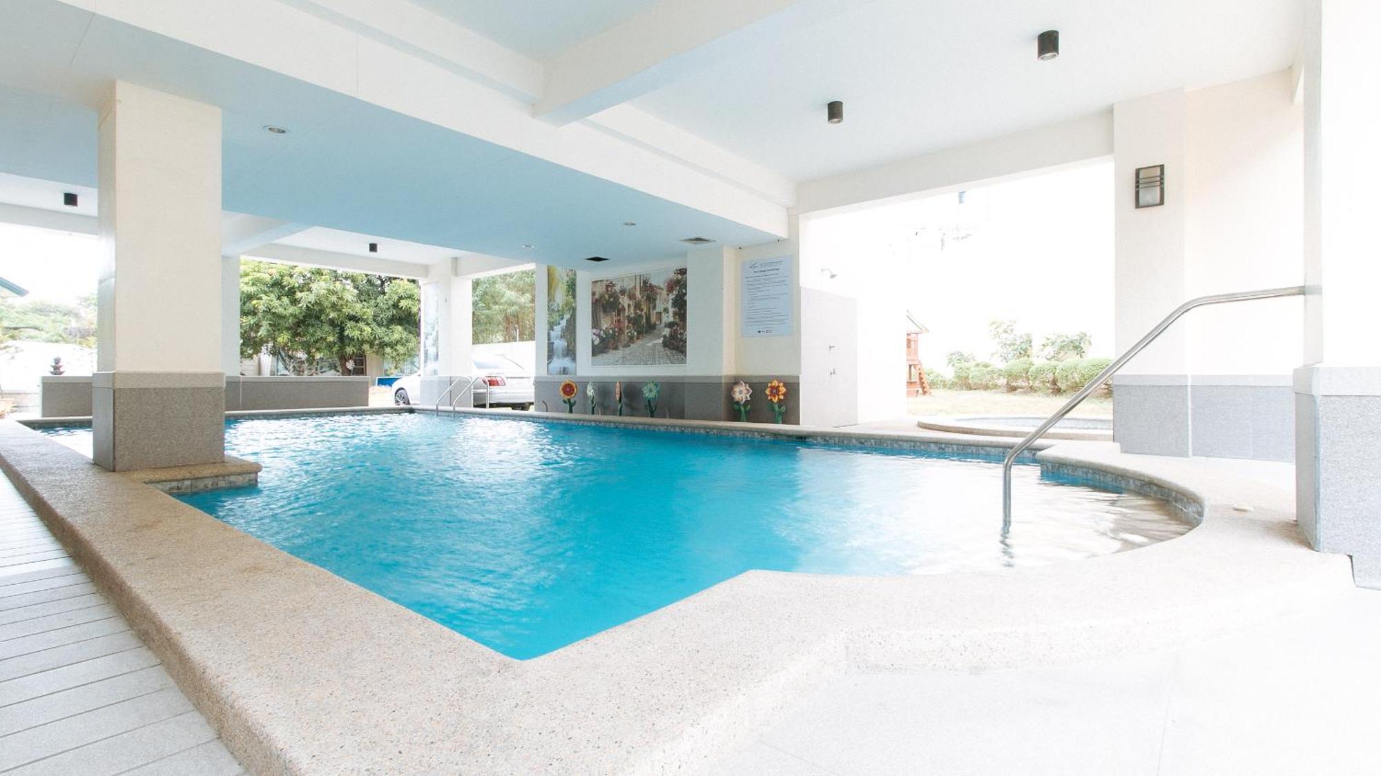 Reddoorz Plus At Alpina Heights Paranaque Paranaque City 외부 사진